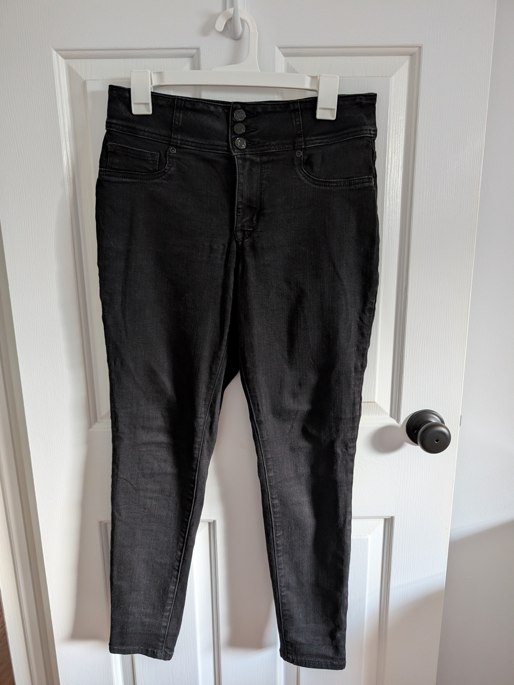 Maurices Women's High Rise Cotton Blend Black Skinny Jeans Size Medium Short